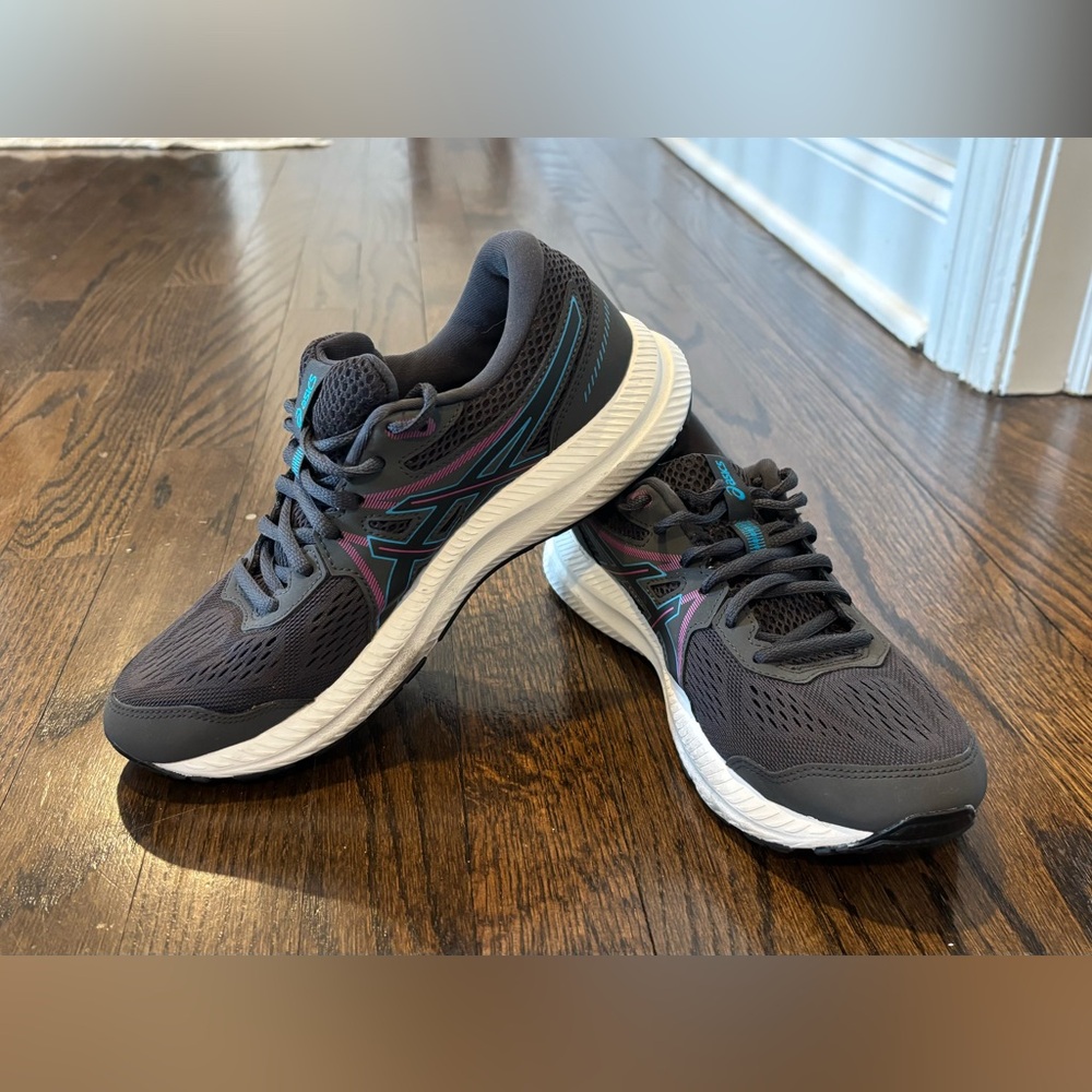 ASICS dark gray Running Shoes - Picture 7 of 7